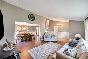 55 Starfire Dr, Centereach, NY 11720 - Photo 7