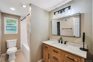 55 Starfire Dr, Centereach, NY 11720 - Photo 21
