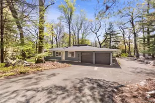 18 Halley Dr, Pomona, NY 10970 - Photo 3