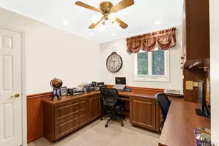 14 Jane Dr, Old Bethpage, NY 11804 - Photo 13