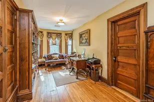 110 Red Spring Ln, Glen Cove, NY 11542 - Photo 31
