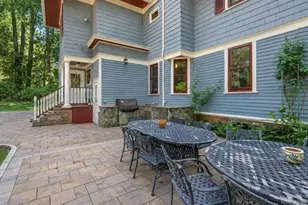 110 Red Spring Ln, Glen Cove, NY 11542 - Photo 39