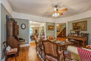 110 Red Spring Ln, Glen Cove, NY 11542 - Photo 15