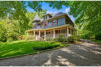 110 Red Spring Lane, Glen Cove, NY 11542 - Photo 3