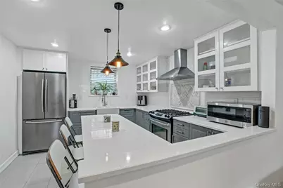 79 N Broadway #F, White Plains, NY 10603 - Photo 3