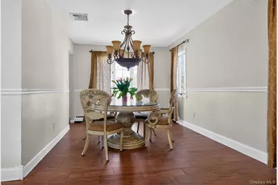 101 Jetmore Place, Massapequa, NY 11758 - Photo 7
