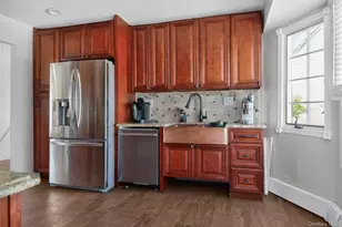 101 Jetmore Pl, Massapequa, NY 11758 - Photo 9