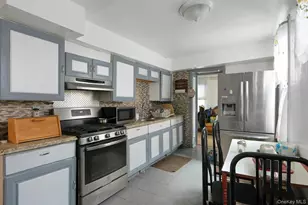 515 Beach Ave, Bronx, NY 10473 - Photo 9