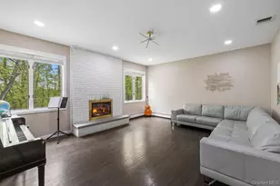 10 Christine Dr, Spring Valley, NY 10977 - Photo 19