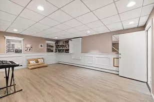 10 Christine Dr, Spring Valley, NY 10977 - Photo 35