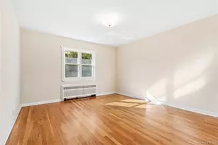 81 Midland, New York, NY 10308 - Photo 7