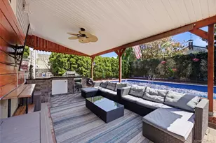 204 Violet St, Massapequa Park, NY 11762 - Photo 29