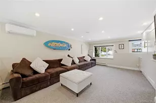 204 Violet St, Massapequa Park, NY 11762 - Photo 21