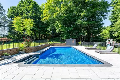 27 Lakeview Avenue W, Cortlandt Manor, NY 10567 - Photo 29
