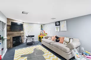 11 Harvest Ln, West Islip, NY 11795 - Photo 19