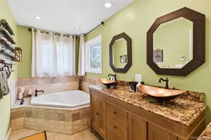 11 Harvest Ln, West Islip, NY 11795 - Photo 11