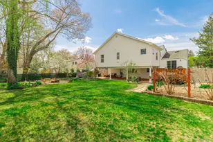 11 Harvest Ln, West Islip, NY 11795 - Photo 23