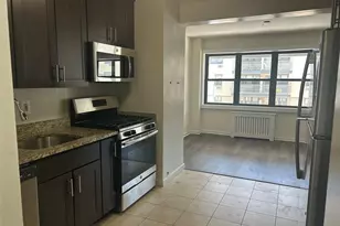 854 E Broadway, Long Beach, NY 11561 - Photo 5