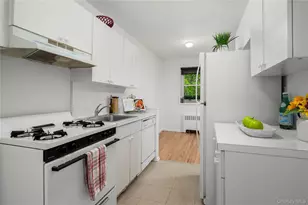 150 Draper Ln, Dobbs Ferry, NY 10522 - Photo 9