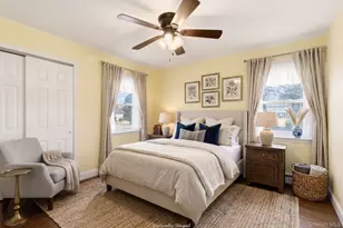 22 Wiggins St, Ronkonkoma, NY 11779 - Photo 15
