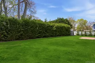 22 Wiggins St, Ronkonkoma, NY 11779 - Photo 29