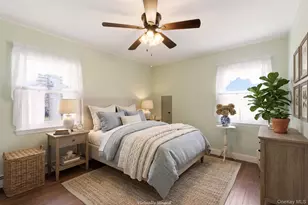 22 Wiggins St, Ronkonkoma, NY 11779 - Photo 17