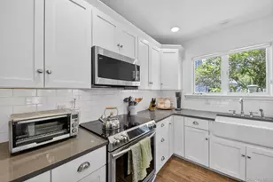 16 Chestnut St, Cold Spring, NY 10516 - Photo 15