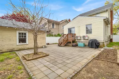54 Perkins Avenue, Oceanside, NY 11572 - Photo 21