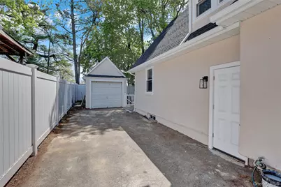 84 Wellington Street, Hempstead, NY 11550 - Photo 29