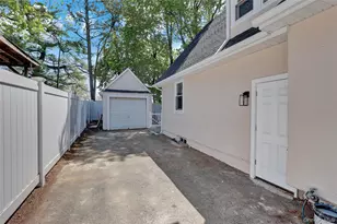 84 Wellington St, Hempstead, NY 11550 - Photo 29