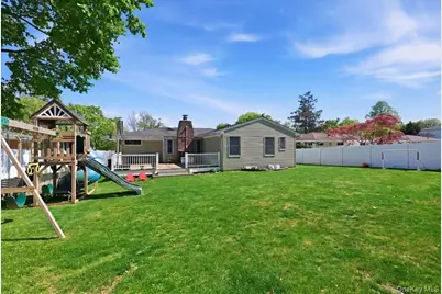 9 Copperbeech Road, Saint James, NY 11780 - Photo 37