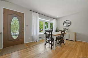 9 Copperbeech Rd, Saint James, NY 11780 - Photo 9