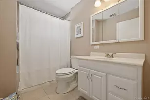 9 Copperbeech Rd, Saint James, NY 11780 - Photo 17