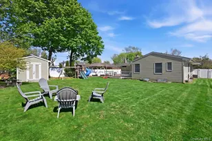 9 Copperbeech Rd, Saint James, NY 11780 - Photo 39