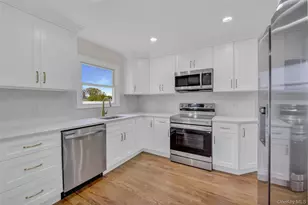 102 Hausch Blvd, Roosevelt, NY 11575 - Photo 11