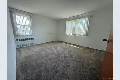 31 Lenox Avenue, Westbury, NY 11590 - Photo 11