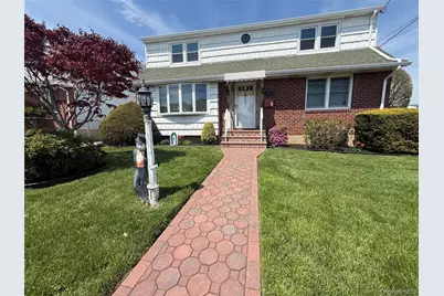 31 Lenox Avenue, Westbury, NY 11590 - Photo 1