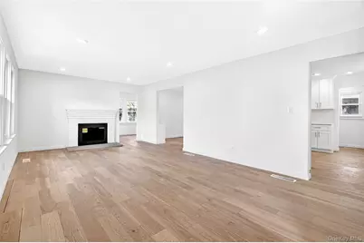 26 Woodside Avenue, Elmsford, NY 10523 - Photo 5