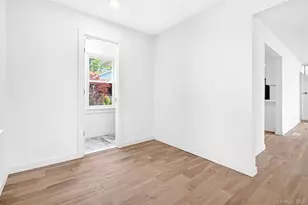 26 Woodside Ave, Elmsford, NY 10523 - Photo 25