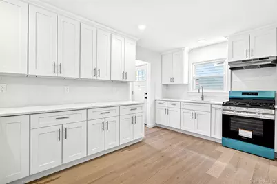 26 Woodside Avenue, Elmsford, NY 10523 - Photo 21