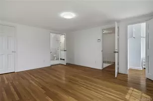 35 Sherry Hill Ln, Manhasset, NY 11030 - Photo 19