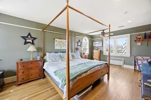 110 Bedford Ave, New Hyde Park, NY 11040 - Photo 17