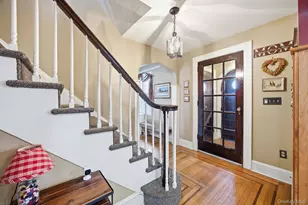 110 Bedford Ave, New Hyde Park, NY 11040 - Photo 9