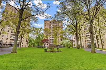1 Fordham Hill Oval #12A, Bronx, NY 10468 - Photo 3