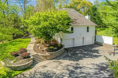 20 Sandstone Trail, New City, NY 10956 - Photo 7