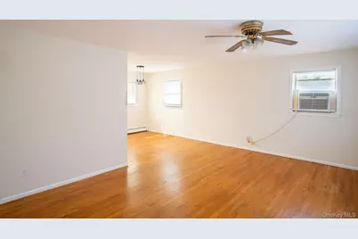 18 Edna Drive, Syosset, NY 11791 - Photo 17