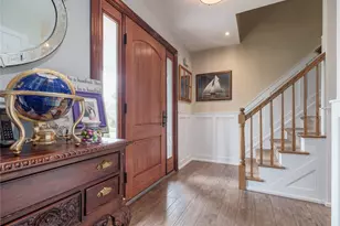 2120 Crown Land Ln, Cutchogue, NY 11935 - Photo 3