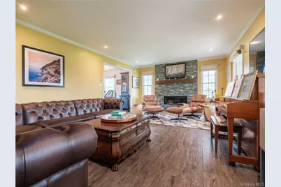 2120 Crown Land Lane, Cutchogue, NY 11935 - Photo 5