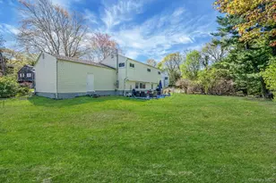 17 Gay Lore Dr, Huntington, NY 11743 - Photo 27