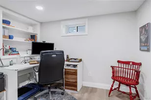 228 8th St, Bethpage, NY 11714 - Photo 31